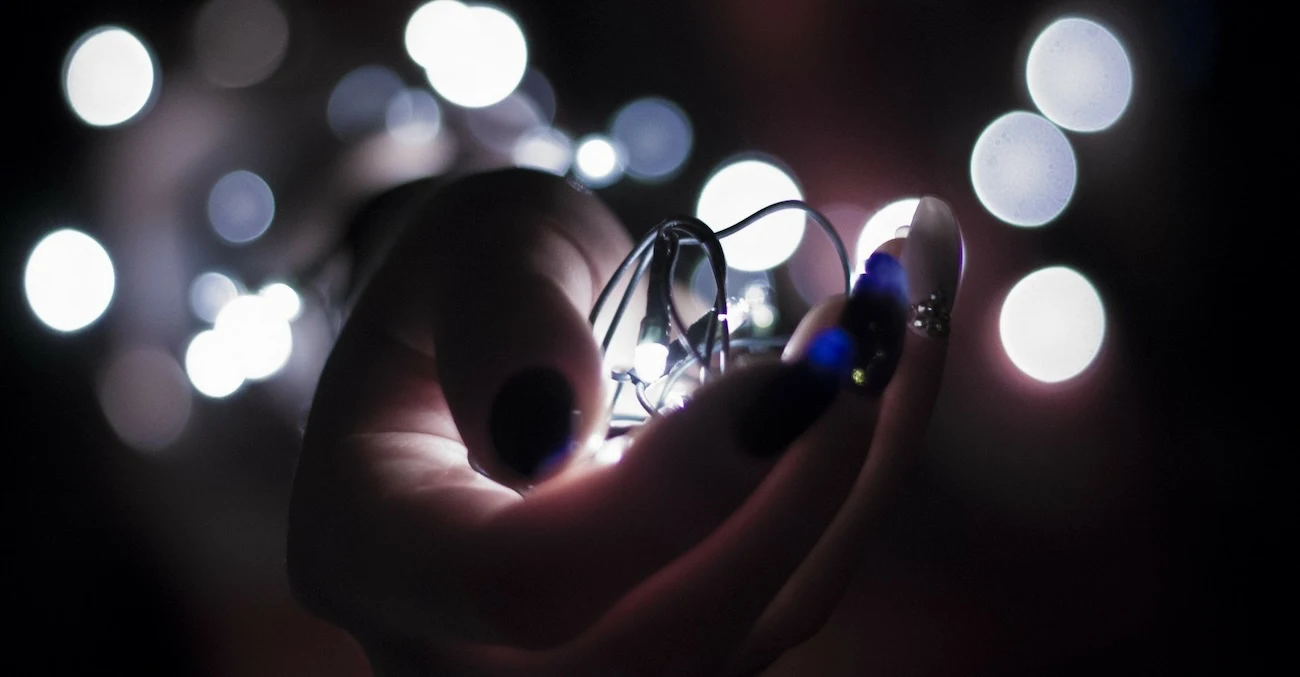 4 Ways to Cultivate a “Lightbulb” Culture of Great Ideas