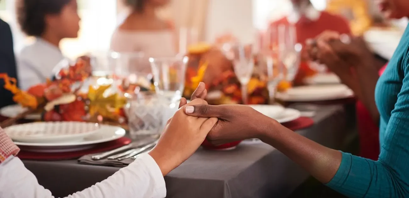 4 Ways to Maintain a Healthy Culture Over the Holidays