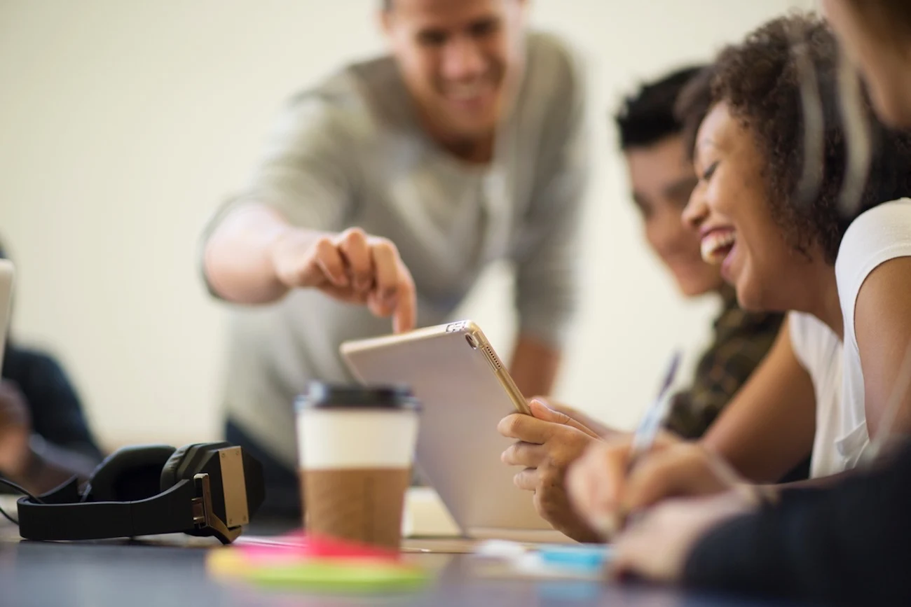 Five Signs of a High-Trust Team